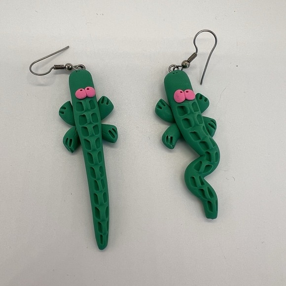 Alligator Polymer Clay Dangle Earrings Brooch Set Handmade Zoolery Vintage - Picture 5 of 6